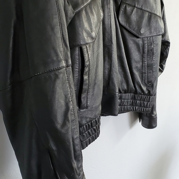 VTG Men's Black Leather Bomber Jacket - US XL - Picture 4 of 15